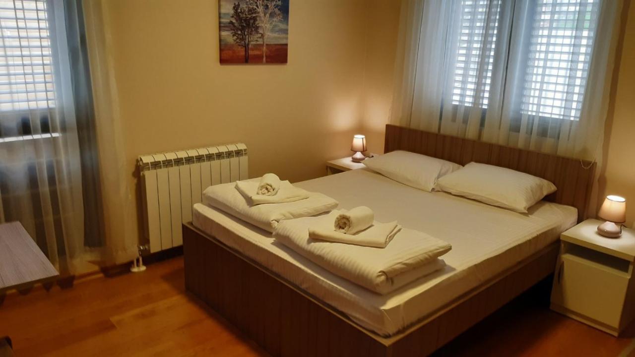 Pilon Apartments Жабляк Экстерьер фото